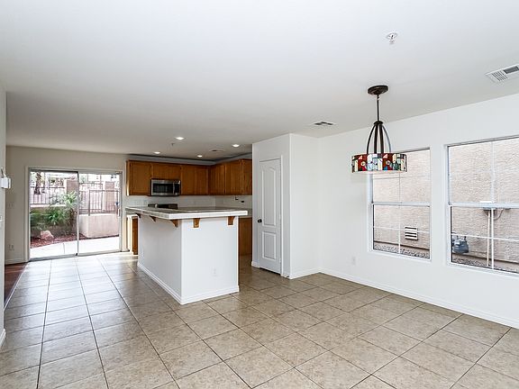 5th image of 1125 Paradise Desert Ave