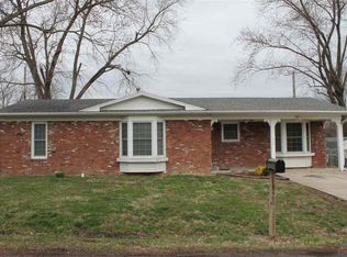 209 Carlene Dr, Sedalia, MO 65301