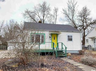 10 Bonnie Ct, Springfield, IL 62704