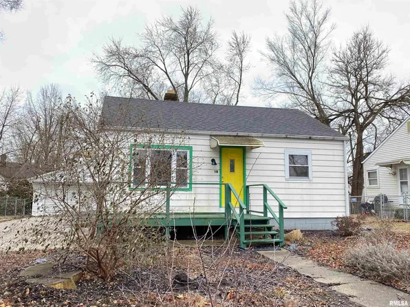 10 Bonnie Ct, Springfield, IL 62704