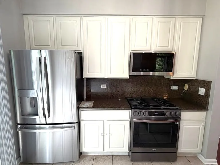 2932 Falling Waters Ln — Photo 10