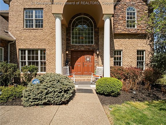 4th image of 197 Saint Andrews Dr