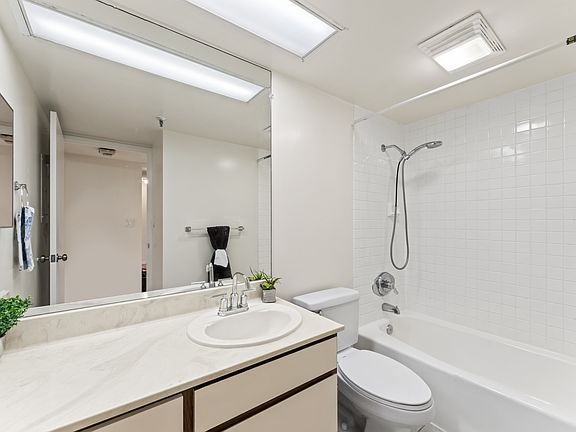 5th image of 5080 Likini St #617S