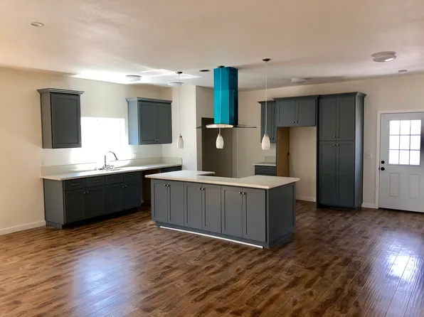 2822 E 2nd St, Los Angeles, CA 90033