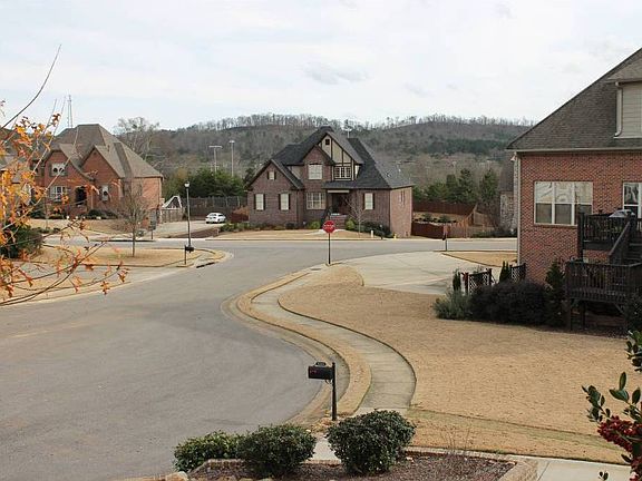 5th image of 5404 Clubhouse Ln