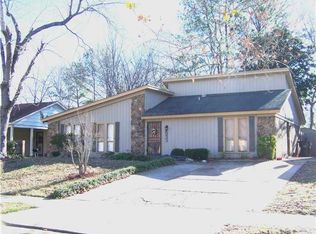 2933 Meadowfair Rd, Memphis, TN 38118