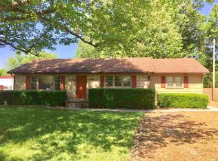 1335 Husband Rd, Paducah, KY 42003