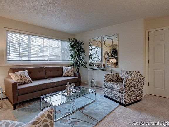 2nd image of 513 E 24th Ave APT 2