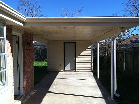 5th image of 7417 Edward St