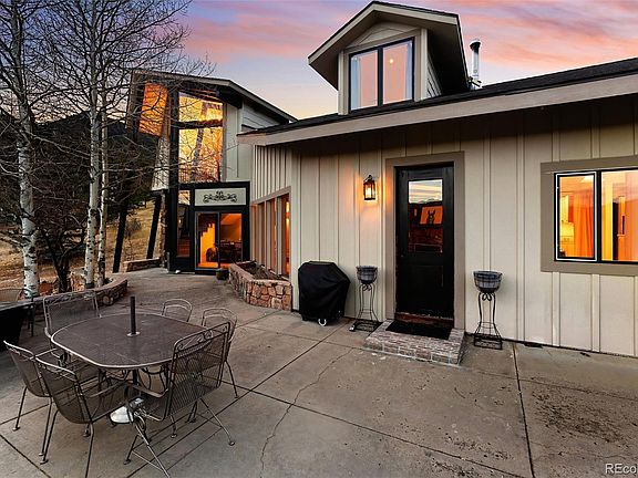 3rd image of 67 Carolyn Road