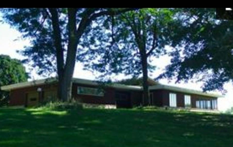 1st image of 708 3rd St