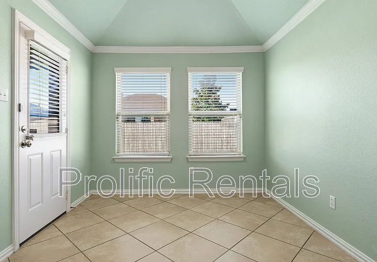 3410 Cottonpatch Dr — Photo 10
