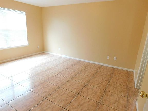 4th image of 16311 Royal Stone Ln