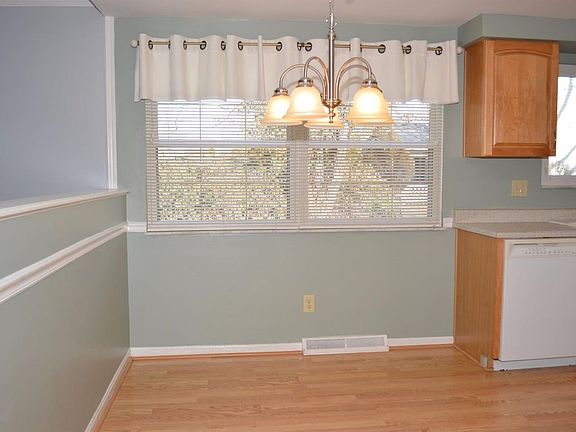 4th image of 6500 Bluebird Ct