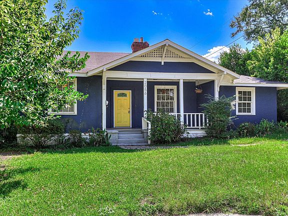 3rd image of 2056 McDowell St