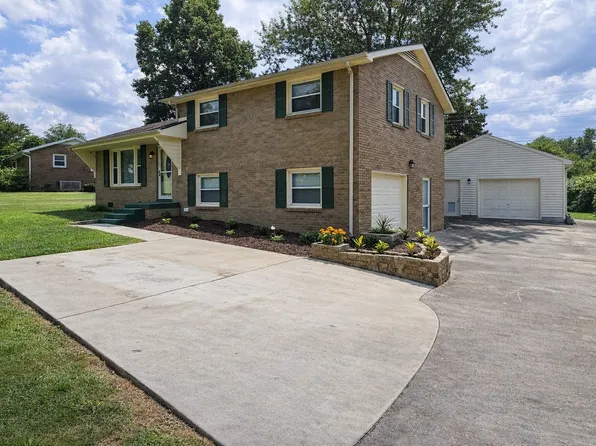 312 Nice Dr, Clarksville, TN 37042