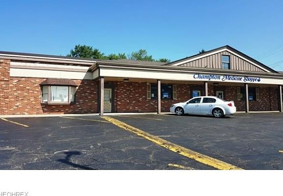 5th image of 4619 Mahoning Ave NW