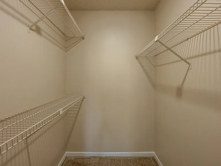 Topaz Riviera — Photo 10