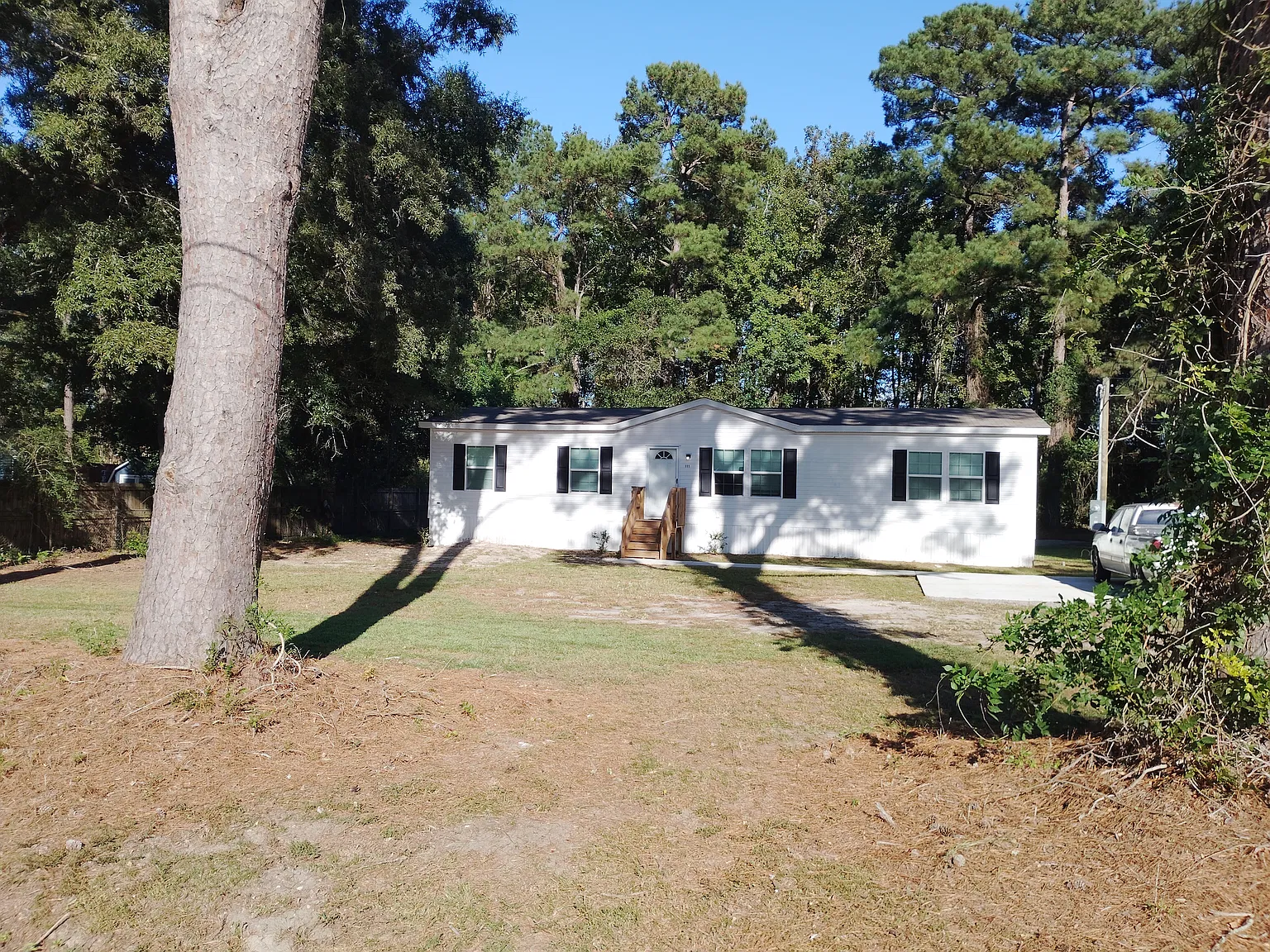 3 bed, 1500 sqft, $1,850 — Photo 2