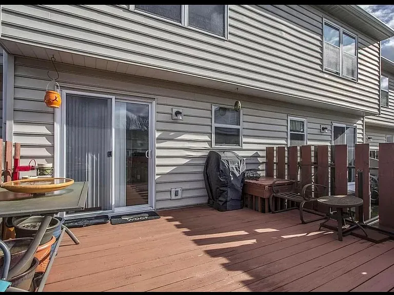 8197 Charlotte Way Ave — Photo 10
