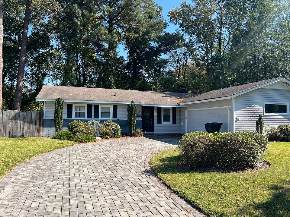 400 Pallets Rd
