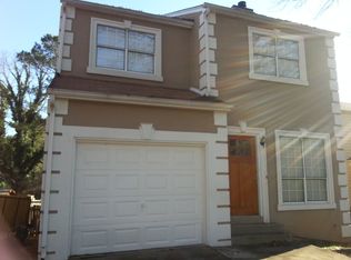1139 Pin Oak Dr, Tucker, GA 30084