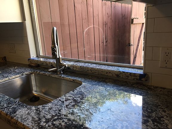 4th image of 2817 5th St