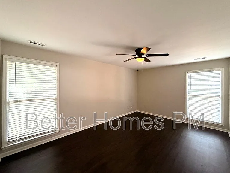 4840 N New Hope Rd #D — Photo 12