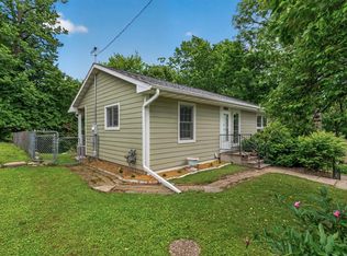2390 Chateau Ln, Mound, MN 55364