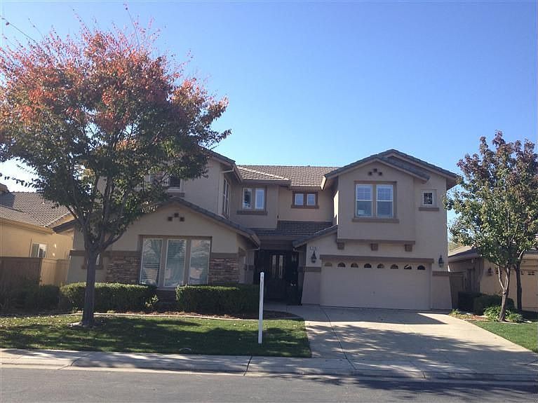 1st image of 1110 McKenny Ct