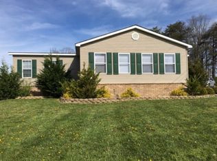 58 Cowart Ln, Crossville, TN 38572