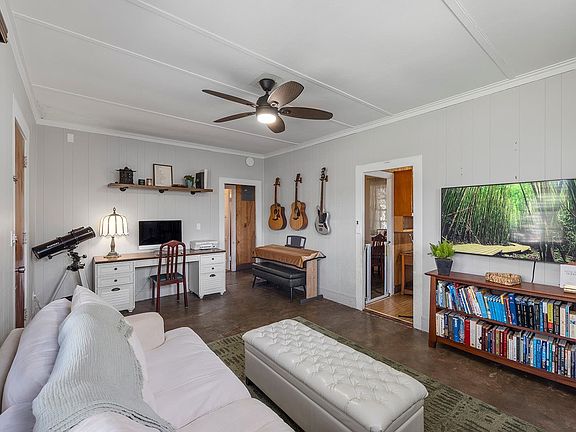 4th image of 1697 Haiku Rd