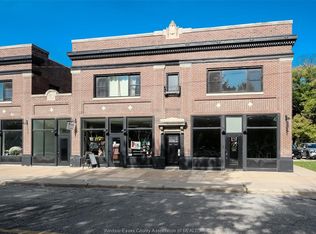 218 Erie St W, Windsor, ON N9A 6B5