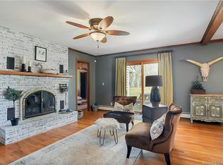 116 Morgan Rd, Salem, CT 06420