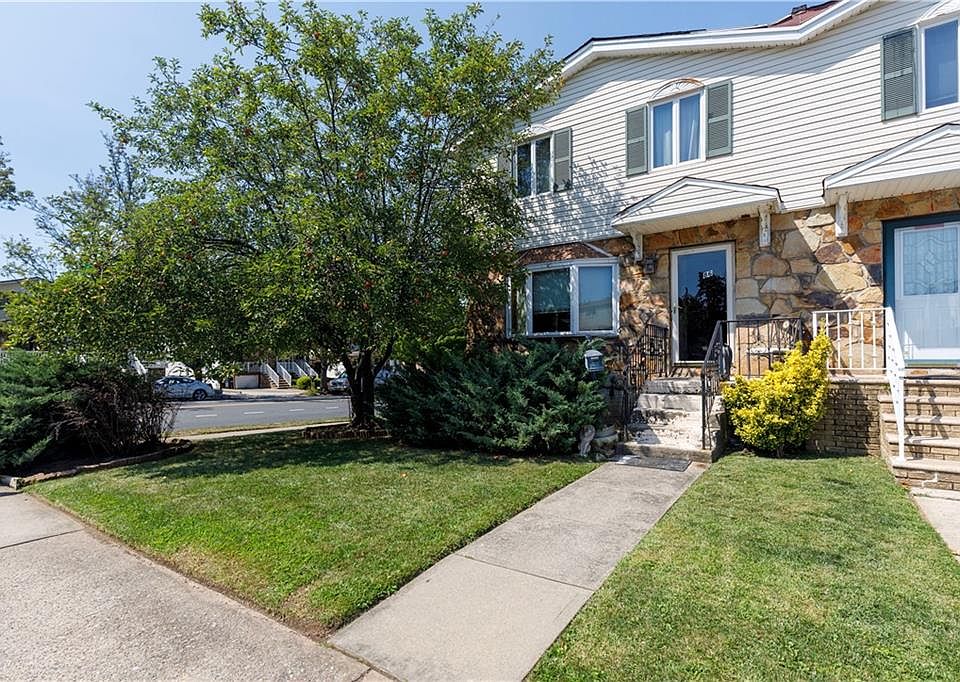 2nd image of 86 Evans St