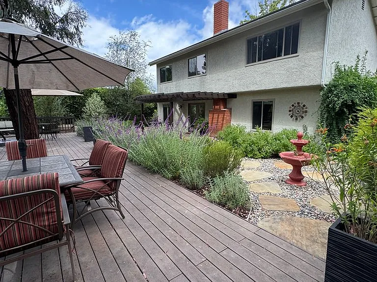 99 Castillian Ave — Photo 27