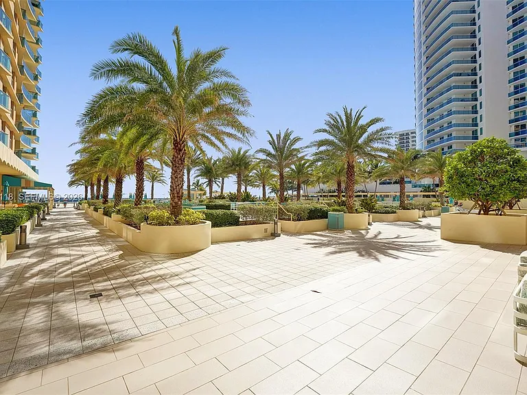 2501 S Ocean Dr #401 — Photo 17