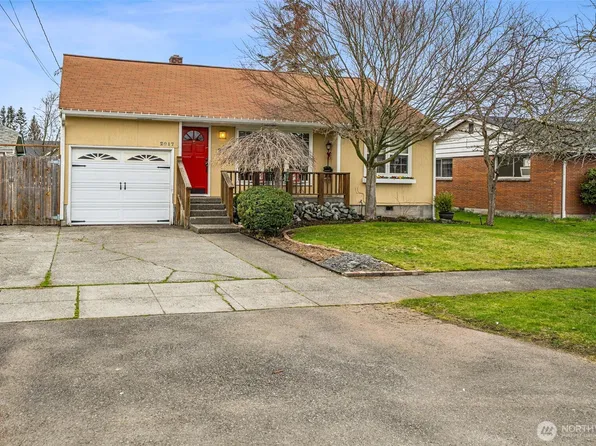 2017 Neilson Avenue, Enumclaw, WA 98022