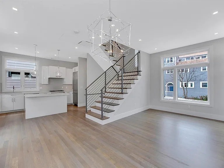 297 Concord Ave #1 — Photo 6