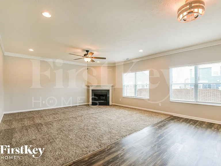 1364 W Wyndstone Way — Photo 4