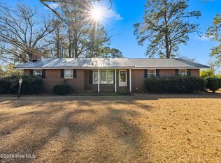 373 Goshen Rd, Pollocksville, NC 28573