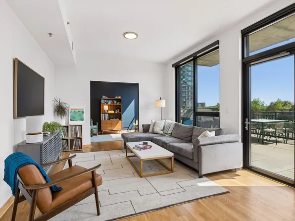 1240 S 2nd St Unit 203, Minneapolis, MN 55415