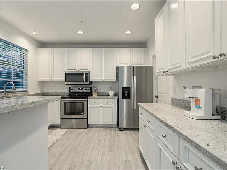 3722 Rachel Ln — Photo 8