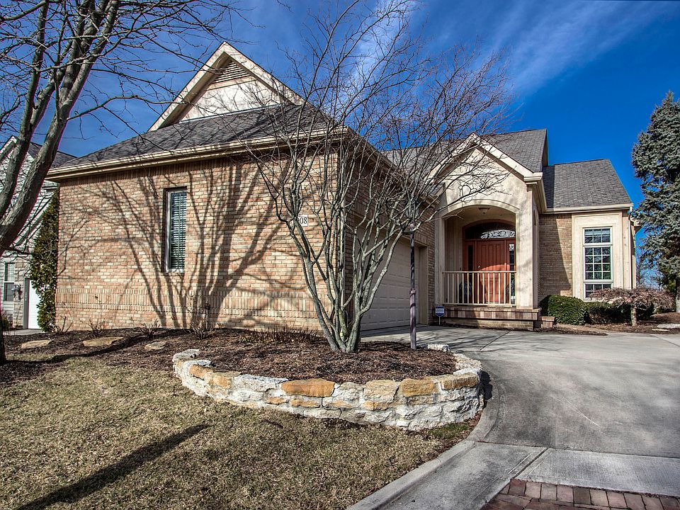 1st image of 9908 Gleneagle Pl