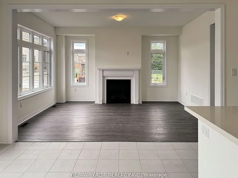 2 Ed Ewert Ave — Photo 6