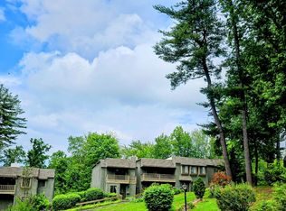 42 Village Rd UNIT 42, Southington, CT 06489