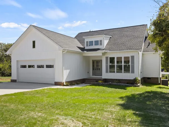 115 Alpha Dr, Greenville, SC 29605