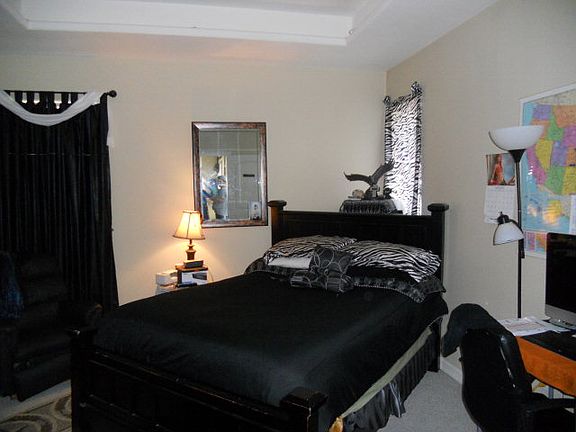 5th image of 3916 Fir Ave #3