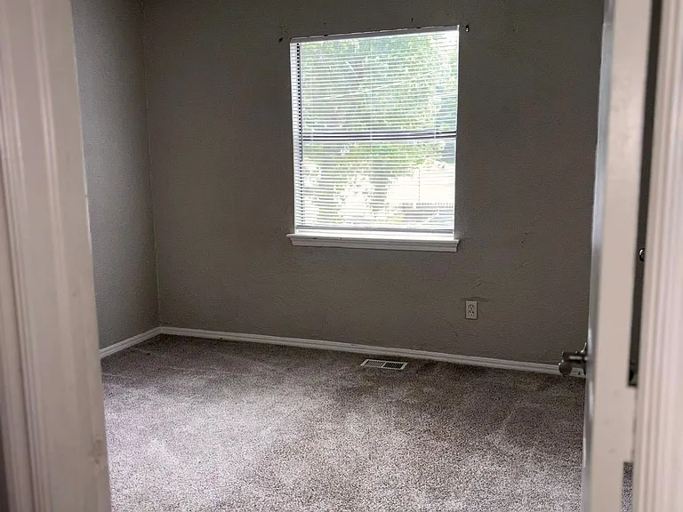 2600 N Ann Arbor Ave #130 — Photo 9