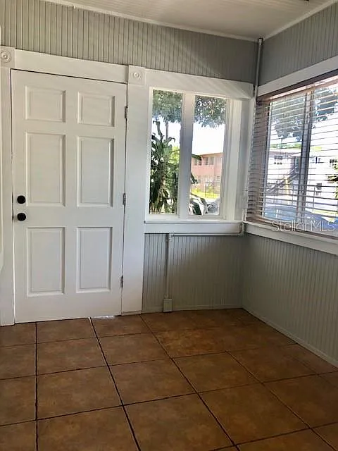 2 bed, 2.0 bath, 1104 sqft, $2,000 — Photo 4